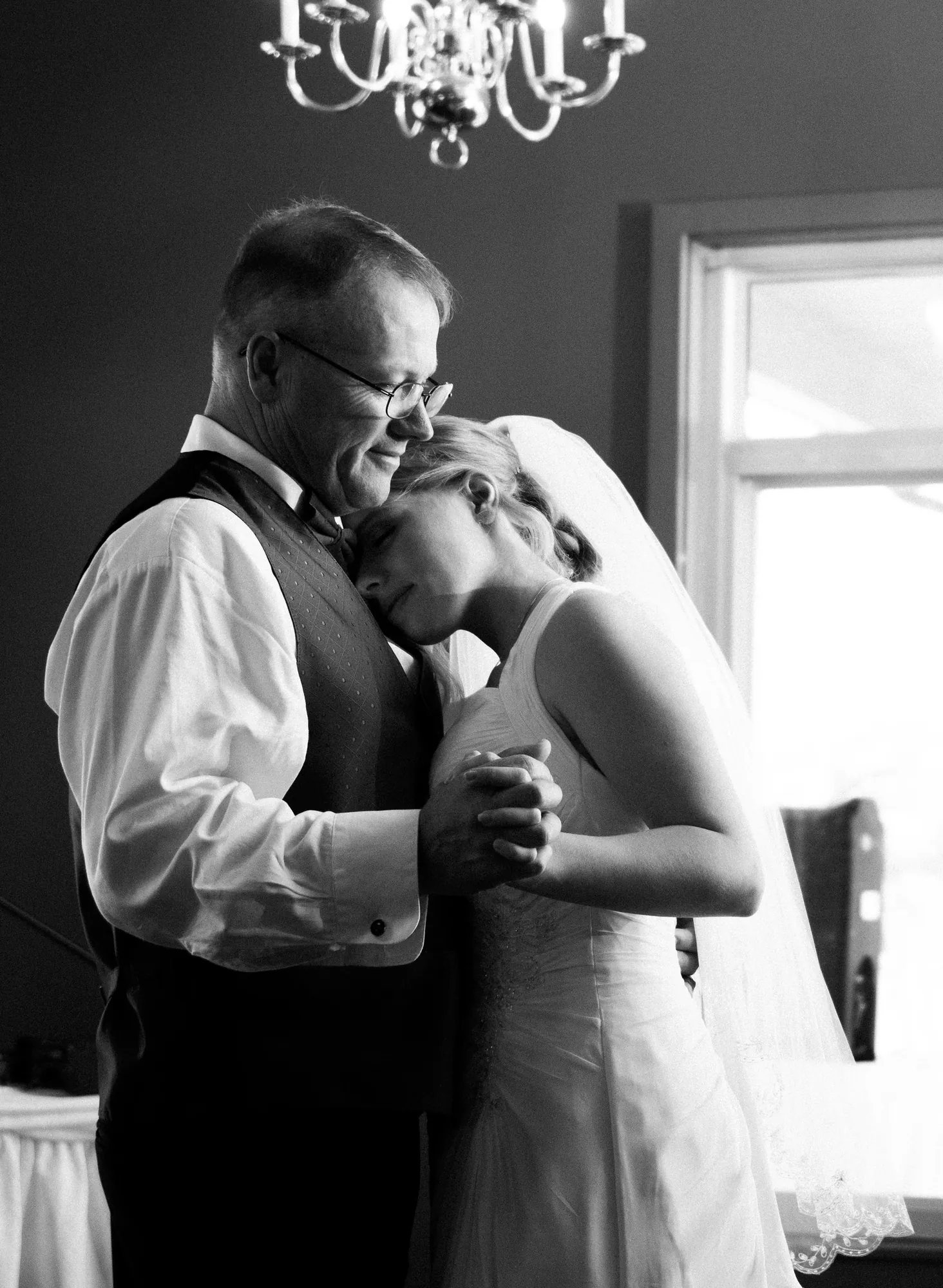 Surprise proposal, the yes